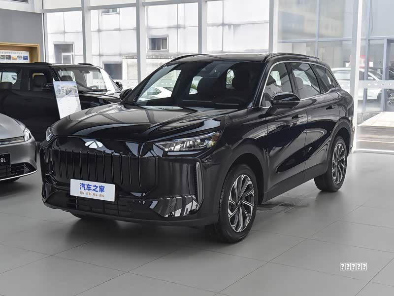 攻略高智加持，气场全开！静态品鉴梅赛德斯-奔驰新一代S级轿车